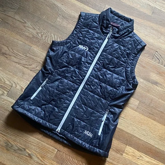 Stio Embroidered Women’s Boundary Black Azura Vest - Picture 3 of 14